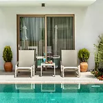 Апарт-отель Pefki Deluxe Residences - Adults Only 16plus Пефкохори