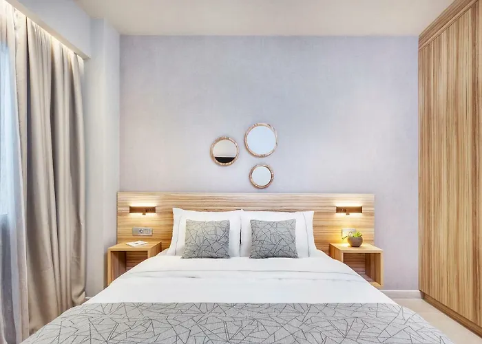 Aparthotel Pefki Deluxe Residences