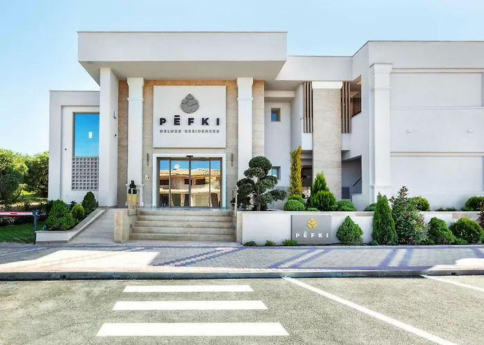 Pefki Deluxe Residences