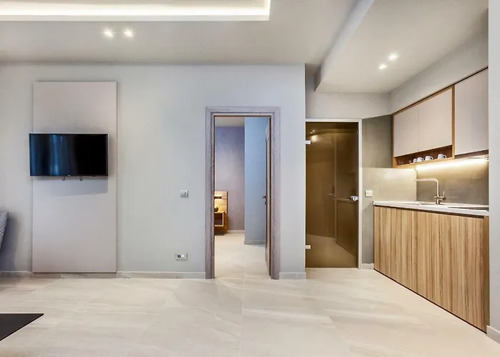 Pefki Deluxe Residences