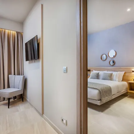 Pefki Deluxe Residences 4*