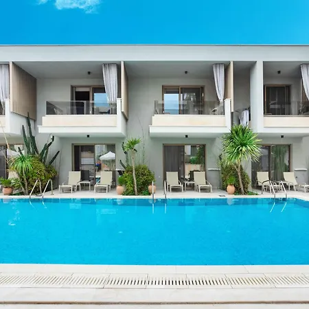 Aparthotel Pefki Deluxe Residences - Adults Only 16plus 4*