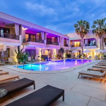 Pefki Deluxe Residences - Adults Only 16plus Aparthotel Pefkochori