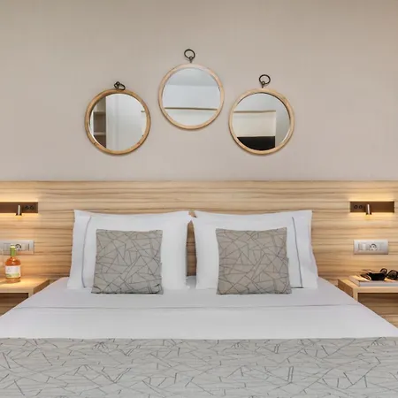 Pefki Deluxe Residences - Adults Only 16plus Aparthotel Pefkochori