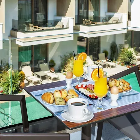 מלון דירות Pefki Deluxe Residences