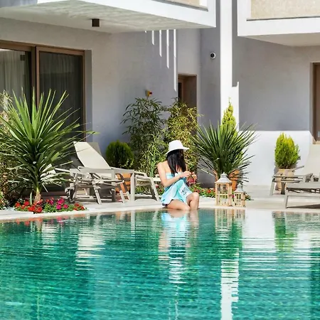 Pefki Deluxe Residences Apartmanhotel Pefkohóri