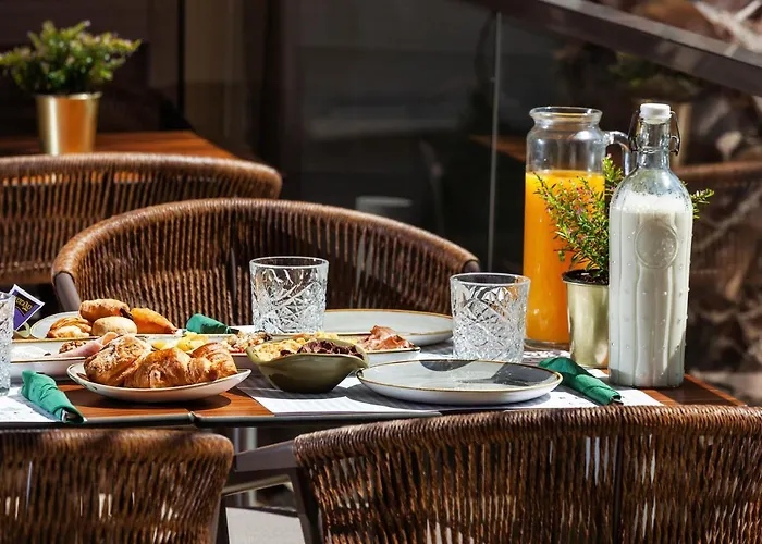 Hotel de apartamente Pefki Deluxe Residences - Adults Only 16plus 4*