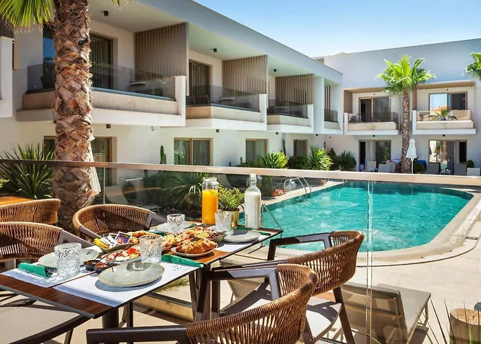 Hotel de apartamente Pefki Deluxe Residences - Adults Only 16plus 4*