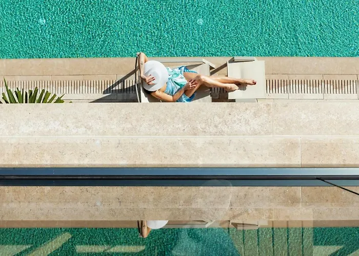 Hotel de apartamente Pefki Deluxe Residences - Adults Only 16plus