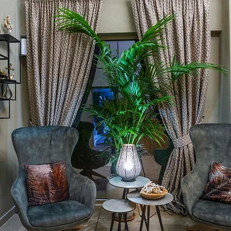 Aparthotel Pefki Deluxe Residences 4*