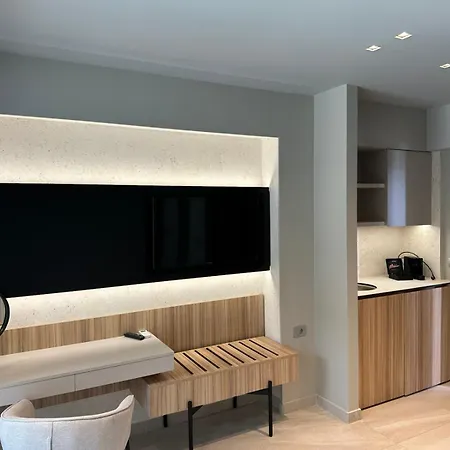 Pefki Deluxe Residences Hotel apartamentowy