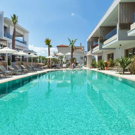 Pefki Deluxe Residences - Adults Only 16plus Pefkochori