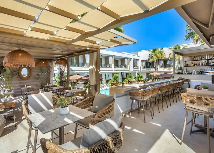 Pefki Deluxe Residences - Adults Only 16plus Apart Otel Pefkochori
