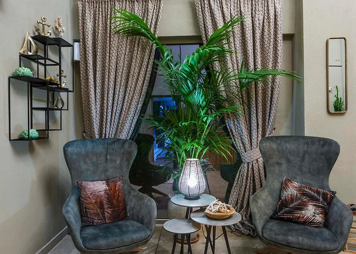 Aparthotel Pefki Deluxe Residences 4*