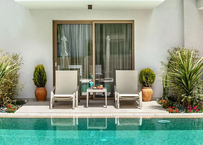 Aparthotel Pefki Deluxe Residences